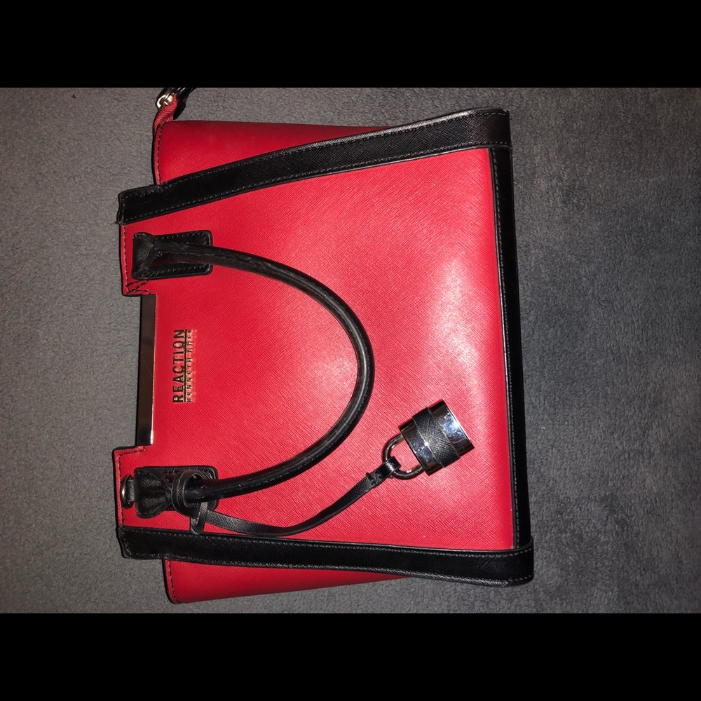 Kenneth Cole Reaction Purse